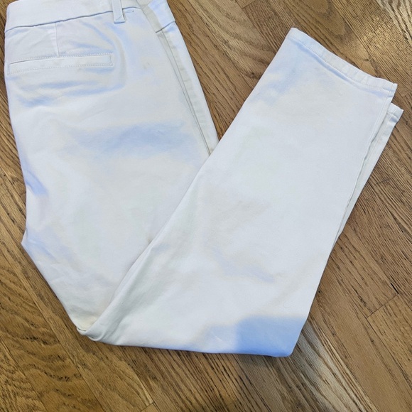 Ladies Size 8P Liverpool Jeans Company Straight Leg White Jeans GUC - Picture 1 of 5